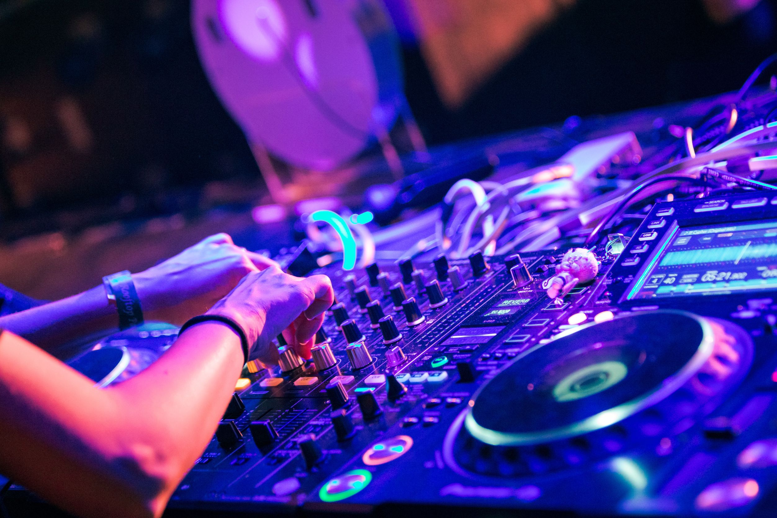 Deejaying
